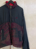 Vntg Nike Windbreaker Black/Maroon Jacket (Medium)