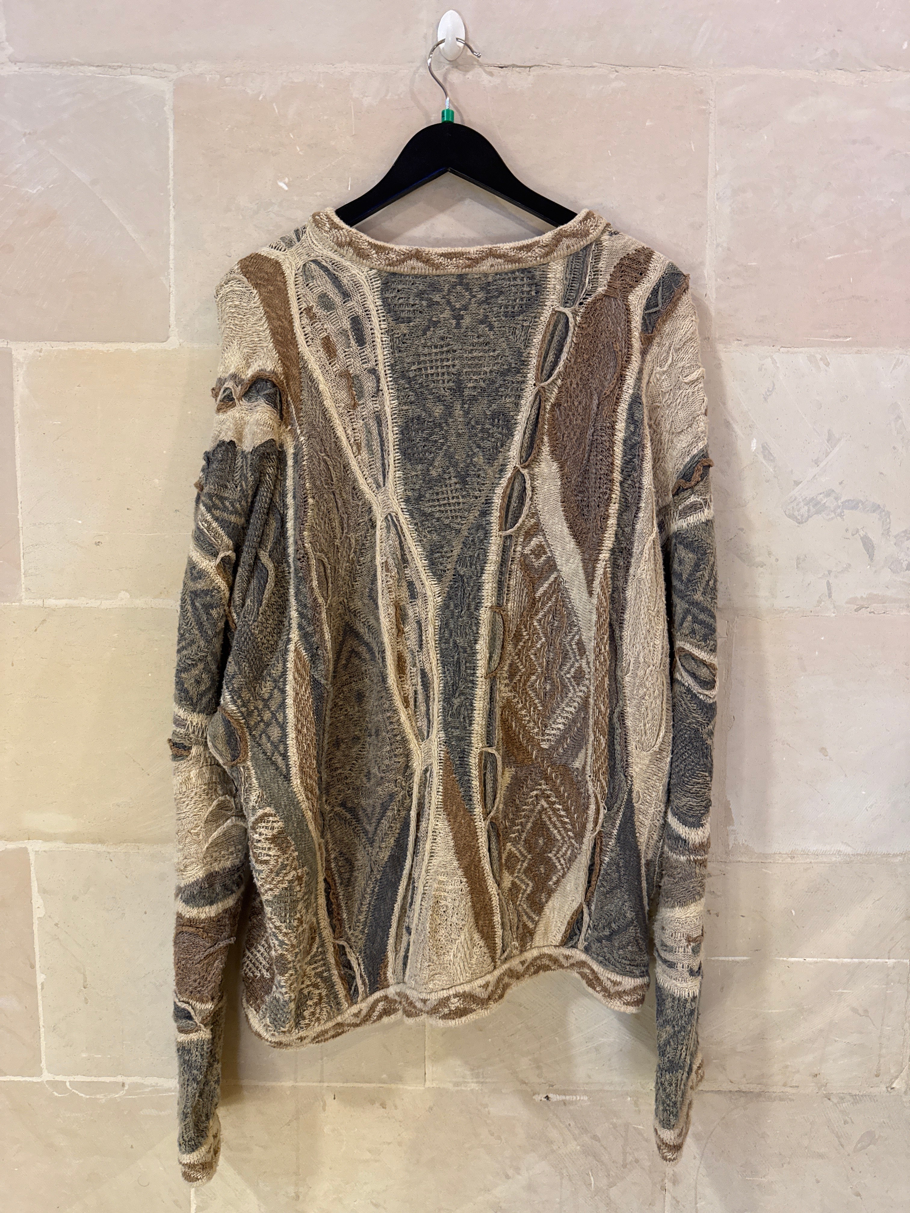 Vntg Coogi Knitted Sweater (XL)