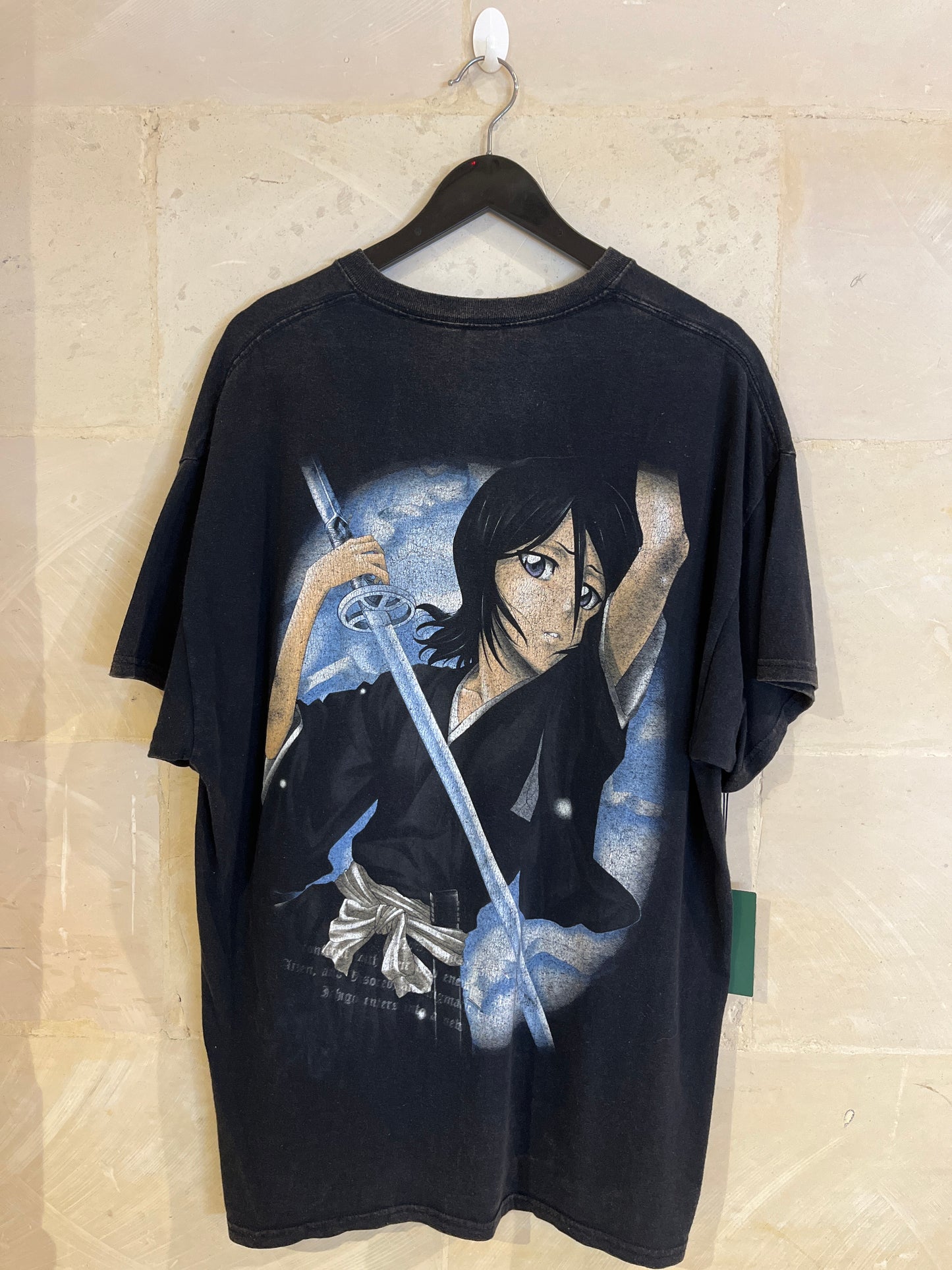 Bleach Anime Tee (Large-XL)