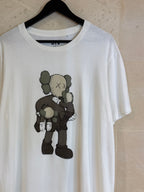 Uniqlo x Kaws (Large) BRAND NEW
