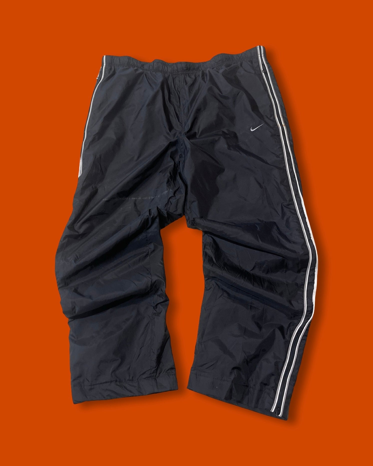 Vntg Nike Black Track Pants (XL)*