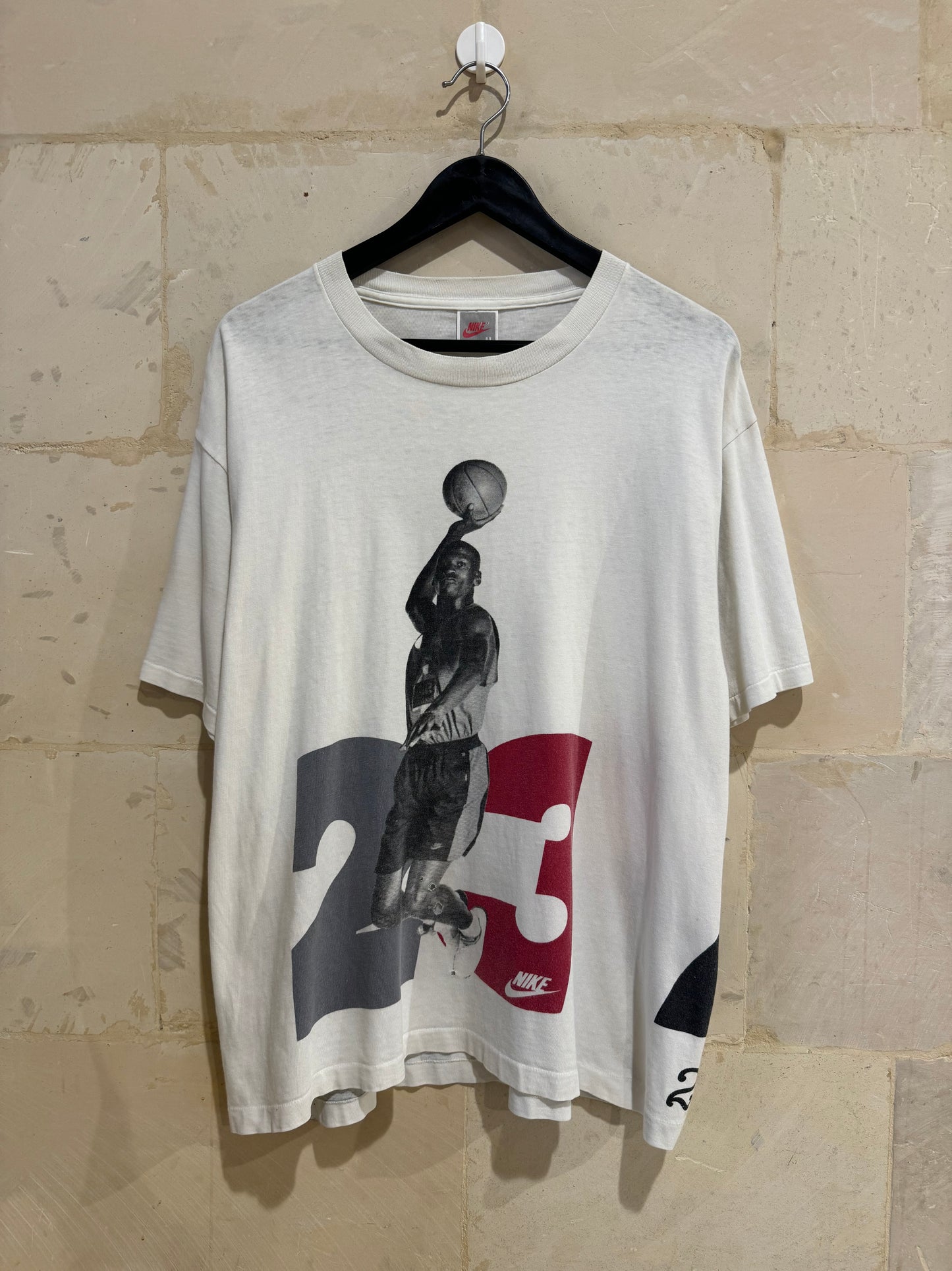 Vintage Michael Jordan AOP Tee (M) pinholes