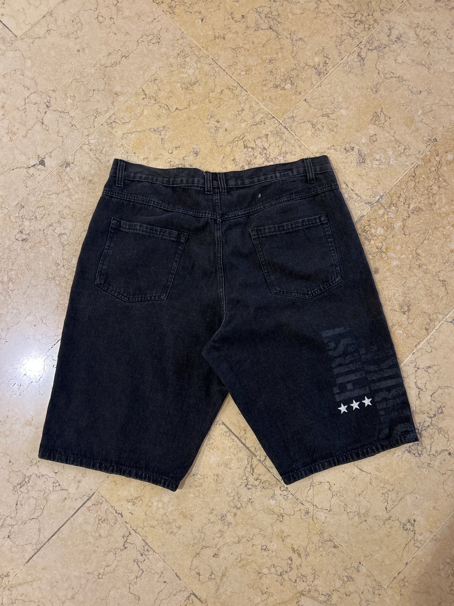 Karl Kani Jorts (W42)