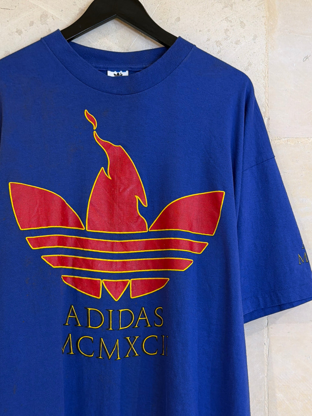 Vntg Adidas Tee (XL)