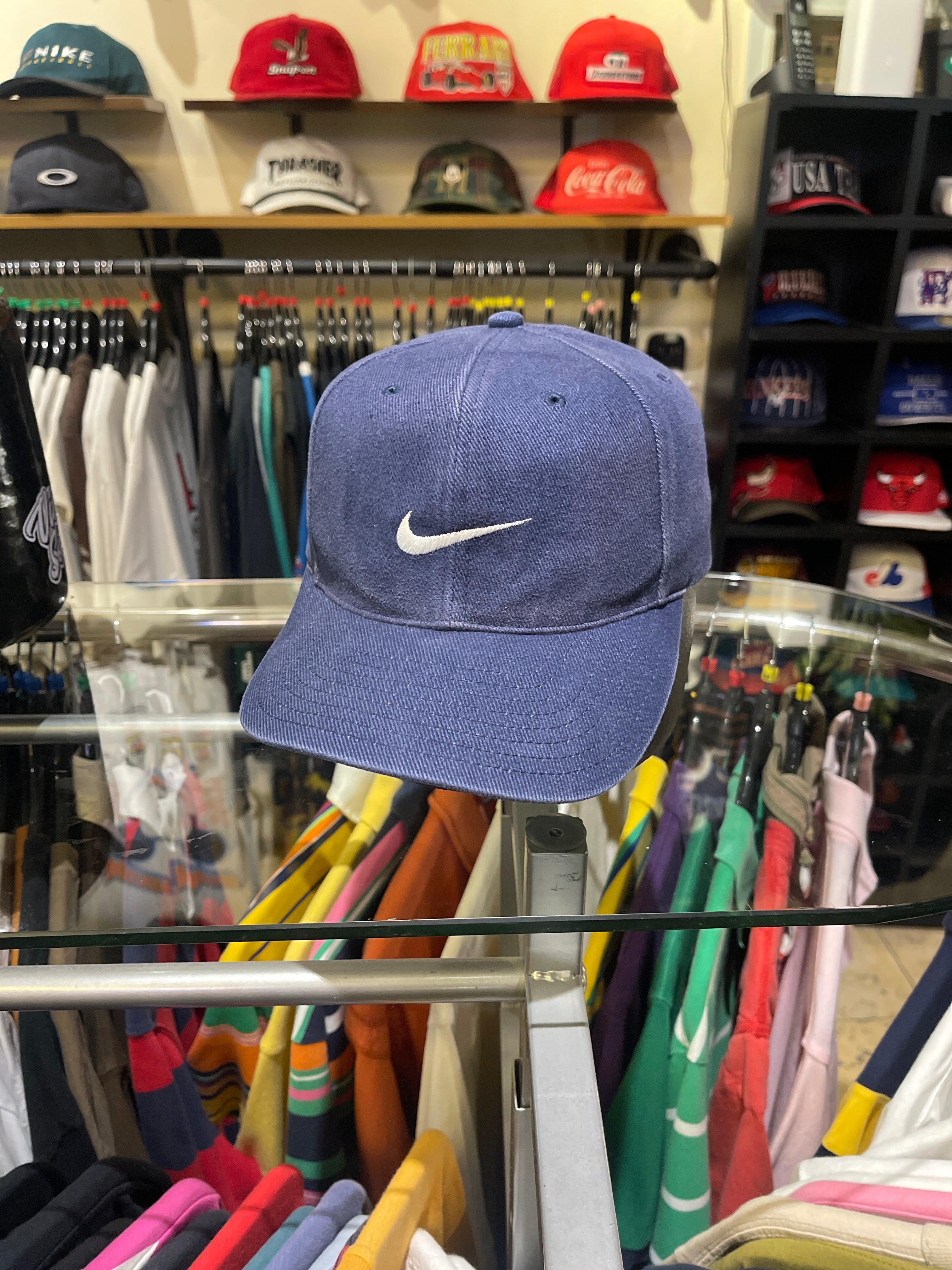 Vntg Nike Cap
