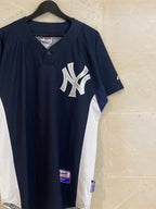 New York Yankees Baseball Jersey (Large)/24-6-26/Ss