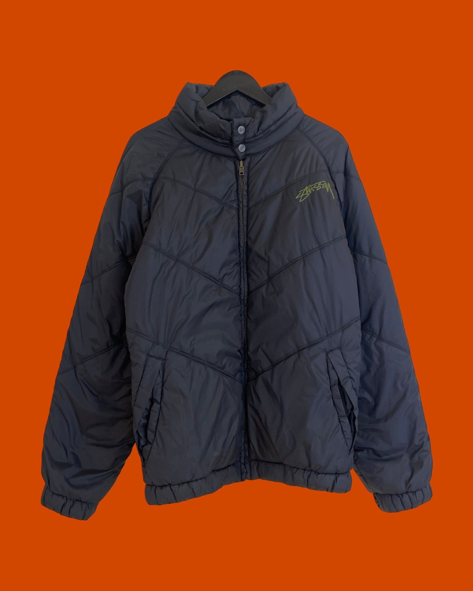 Vntg Stussy Black Puffer Jacket (XL)