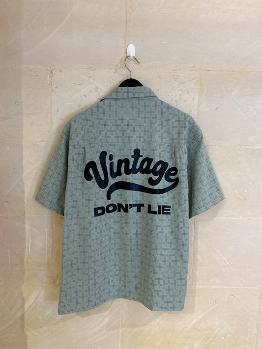 Vintage Dont Lie Shirt (Medium)