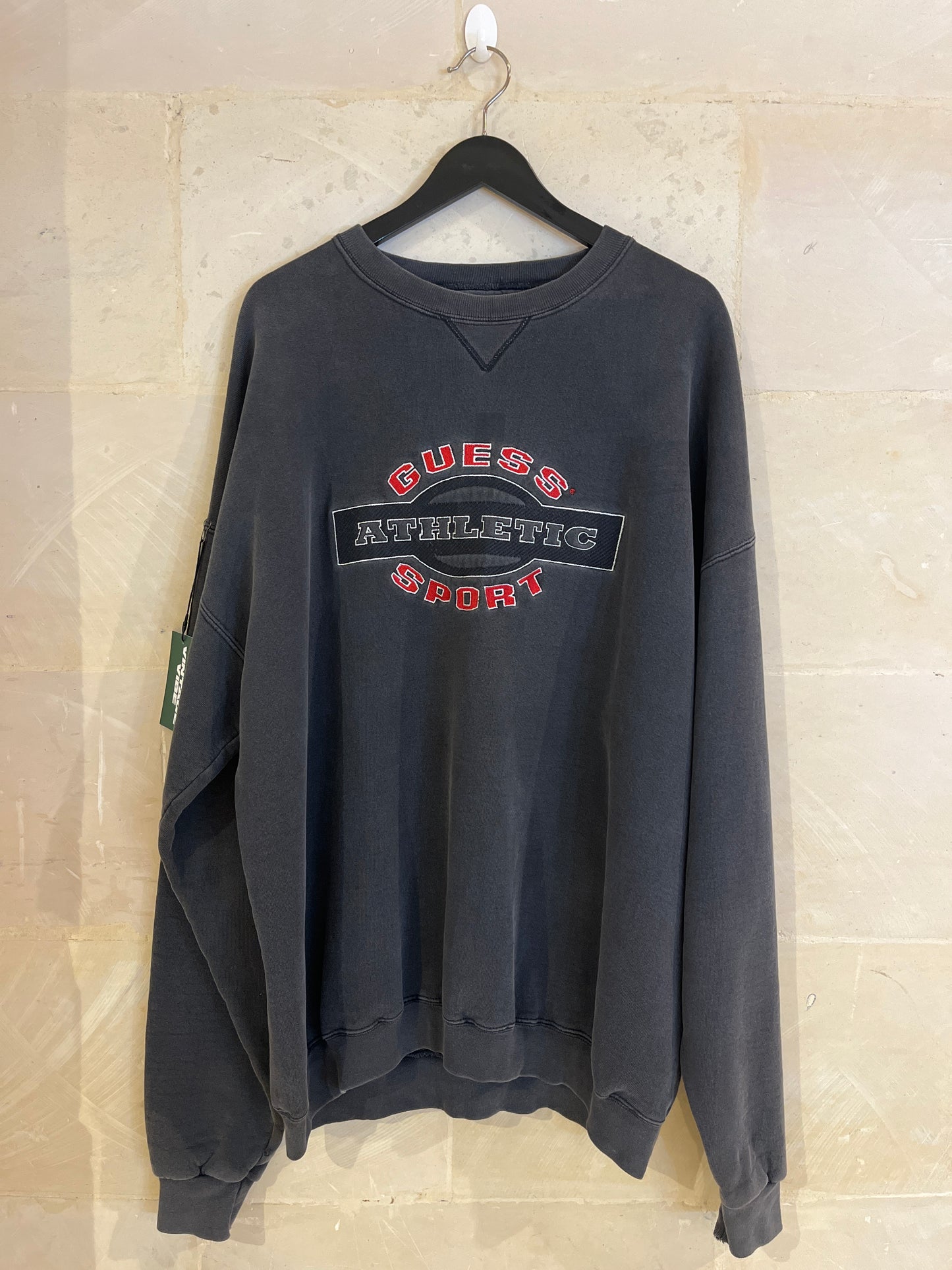 Vntg Guess Sweatshirt (XL)