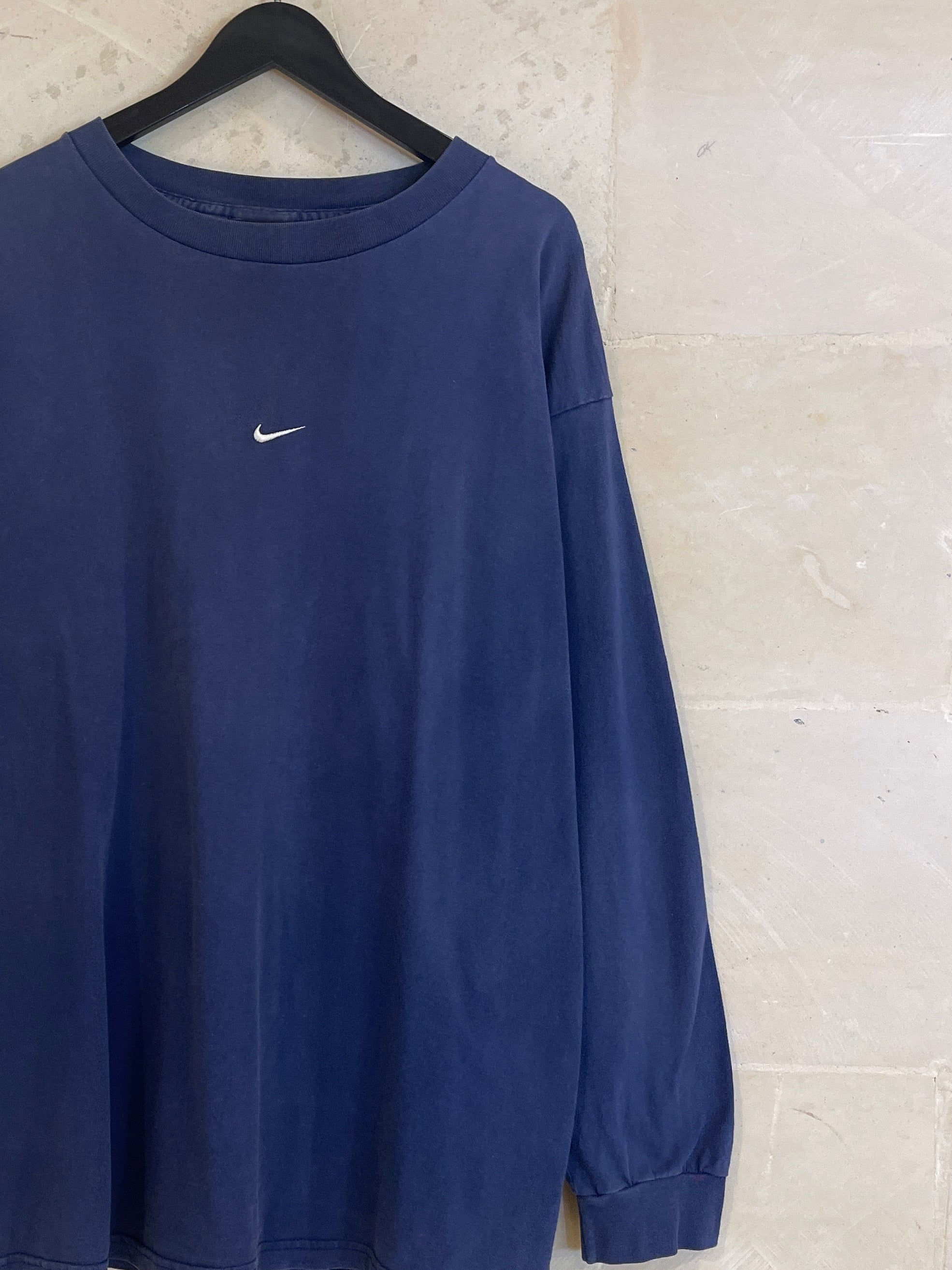 Vntg Nike Sweatshirt (Large)