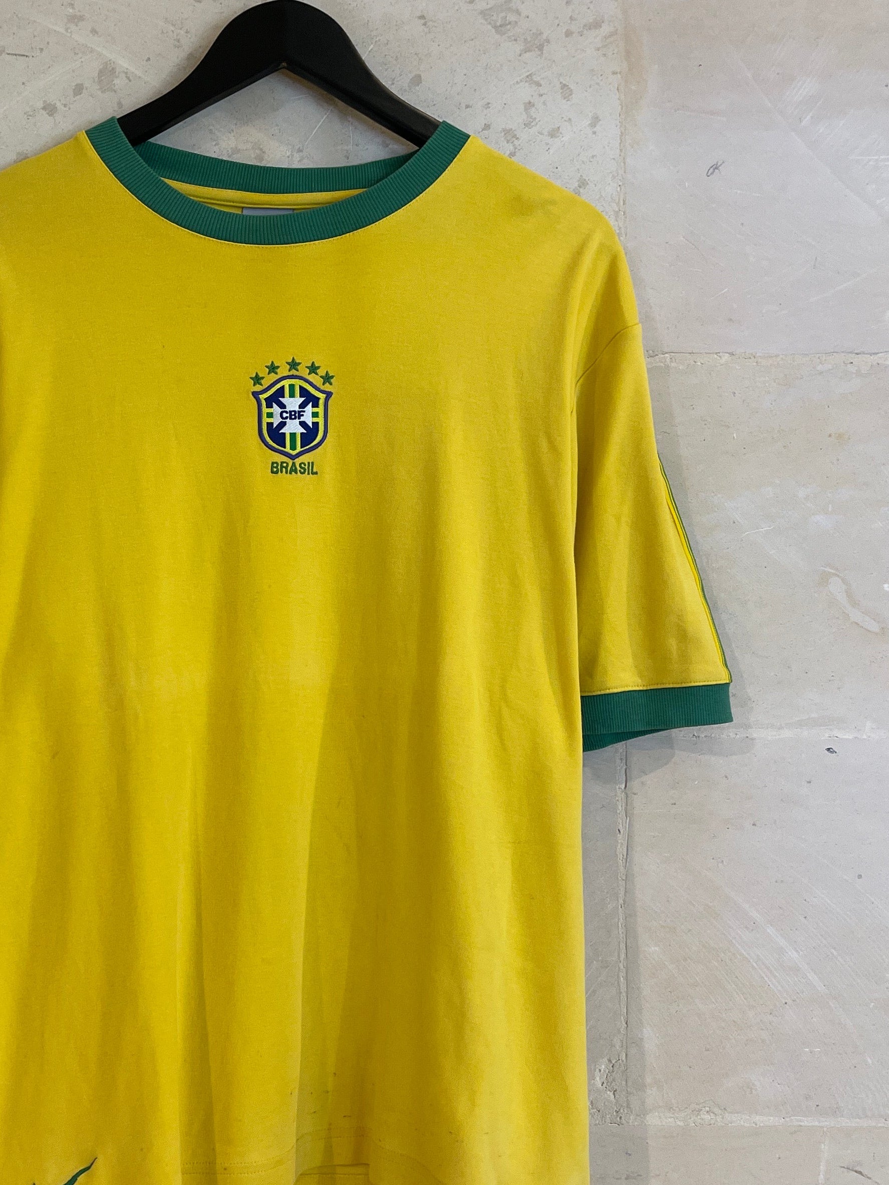Vntg Nike CBF Brazil Tee (Large)