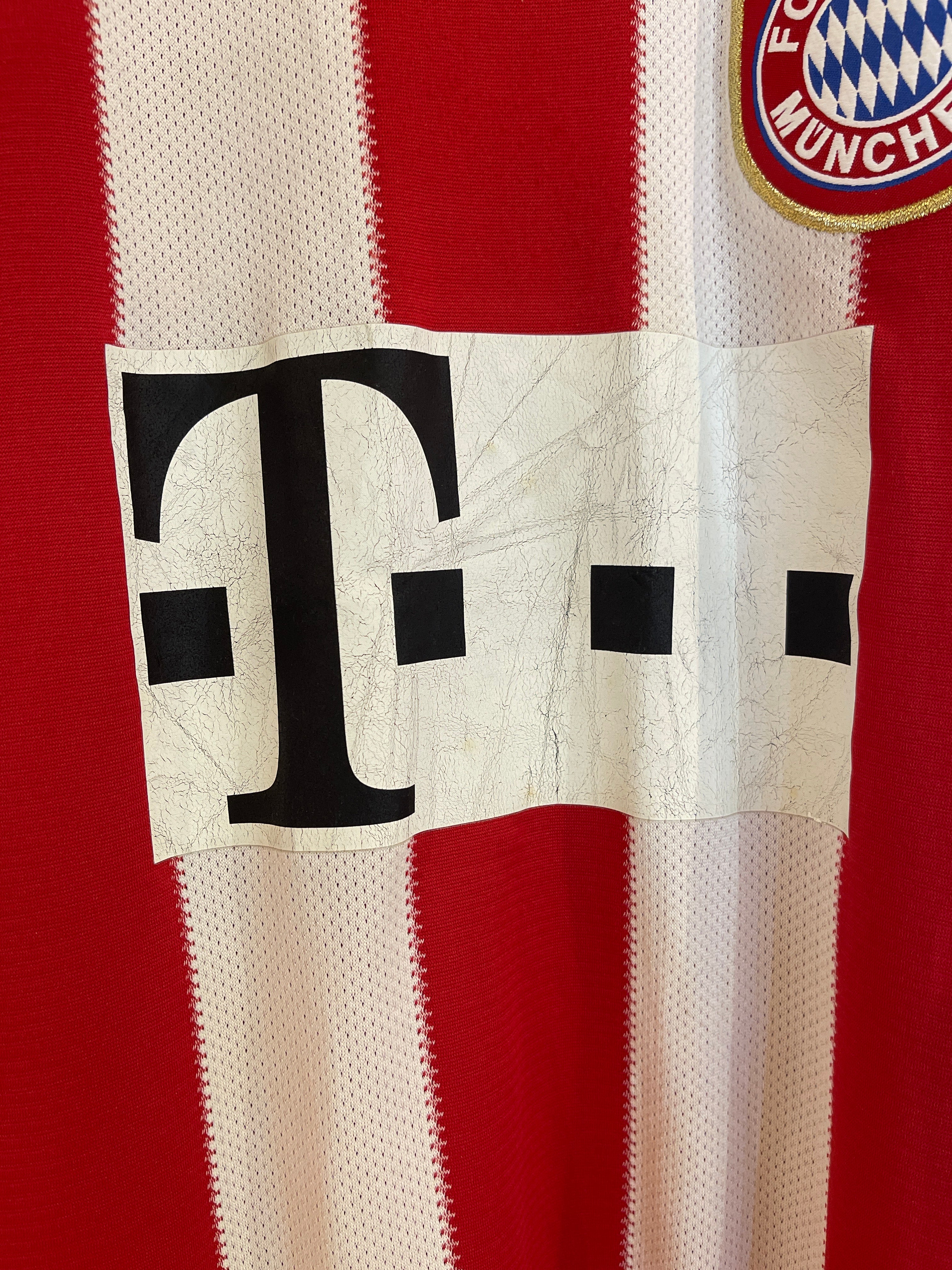 2010-11 FC Bayern Munich Home Shirts ( XL)