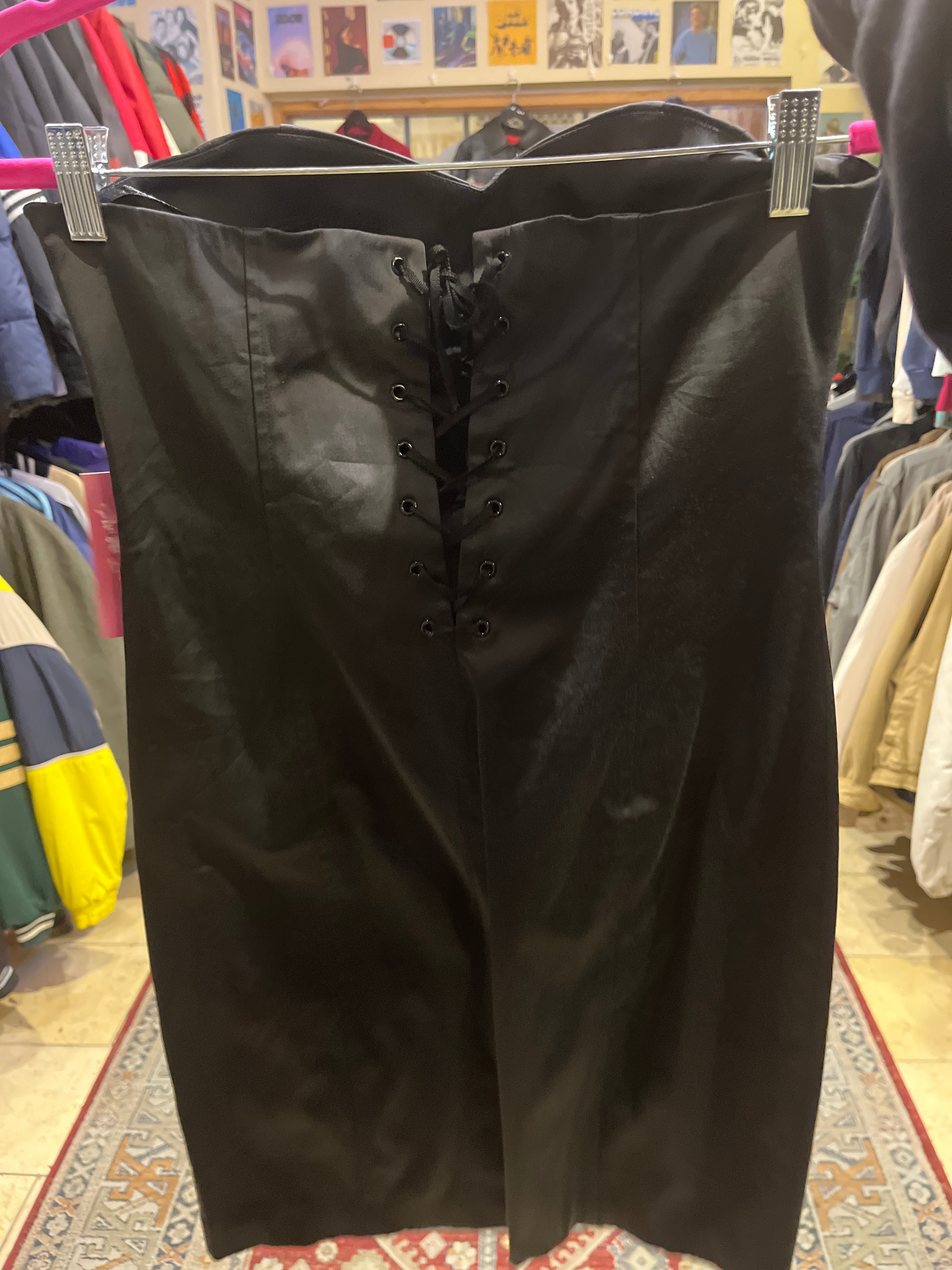 Express Y2K (Ladies Skirts)