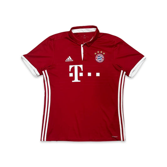 2016-17 Bayern Munich Adidas Home Shirt (Large) one button missing