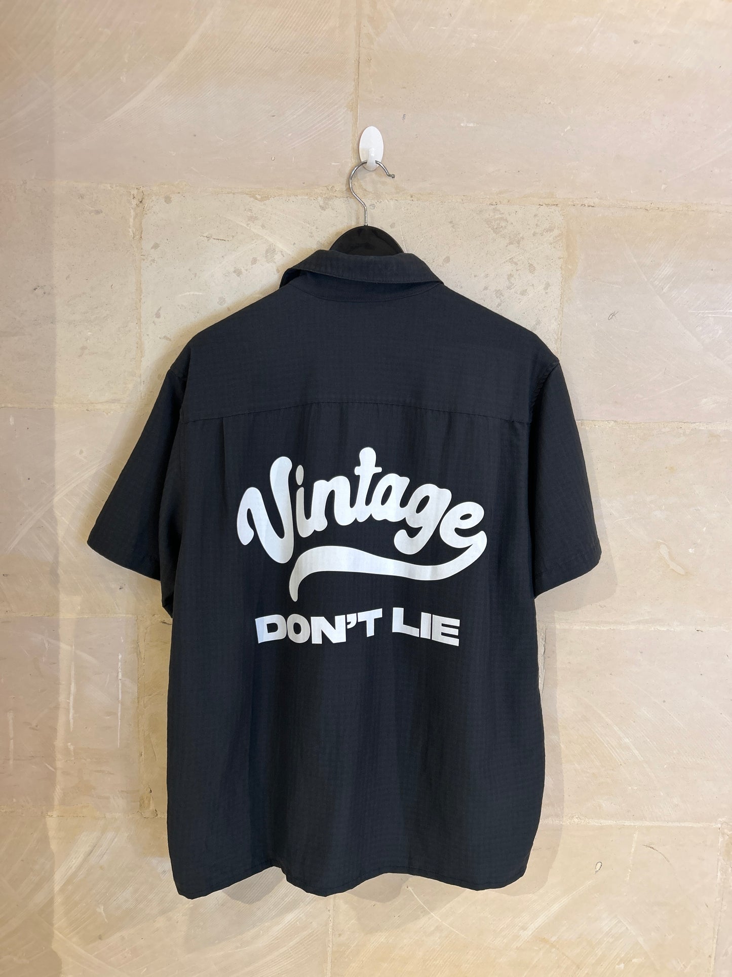 Vintage Dont Lie Shirt (Large)