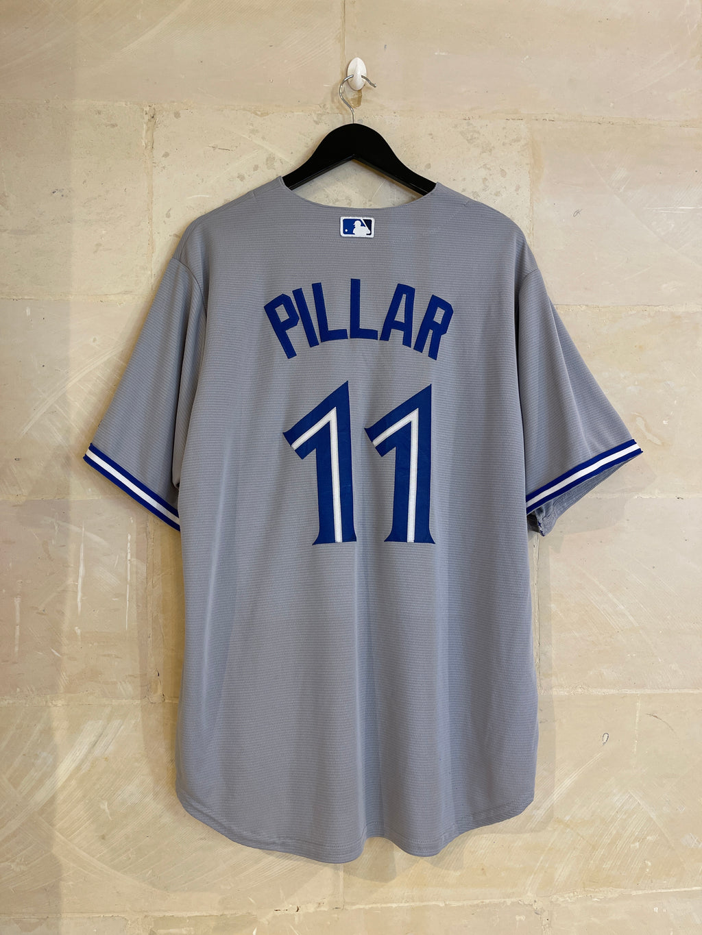 Toronto Blue Jays Baseball Jersey (XL)