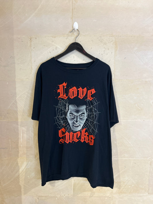 Love Sucks Dracula Tee (XL)