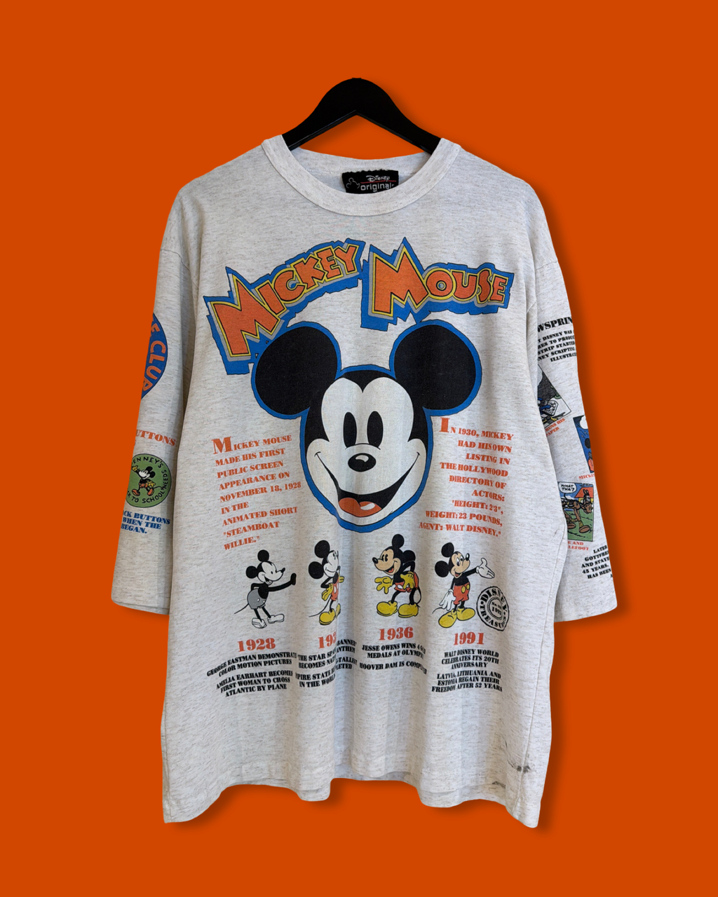 Vntg 90s AOP Mickey 3 Quarter minimal stains (XL)