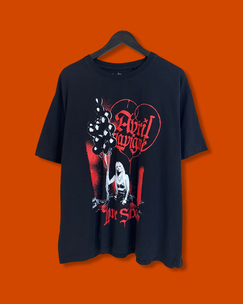 Avril Lavigne Tee (Large)