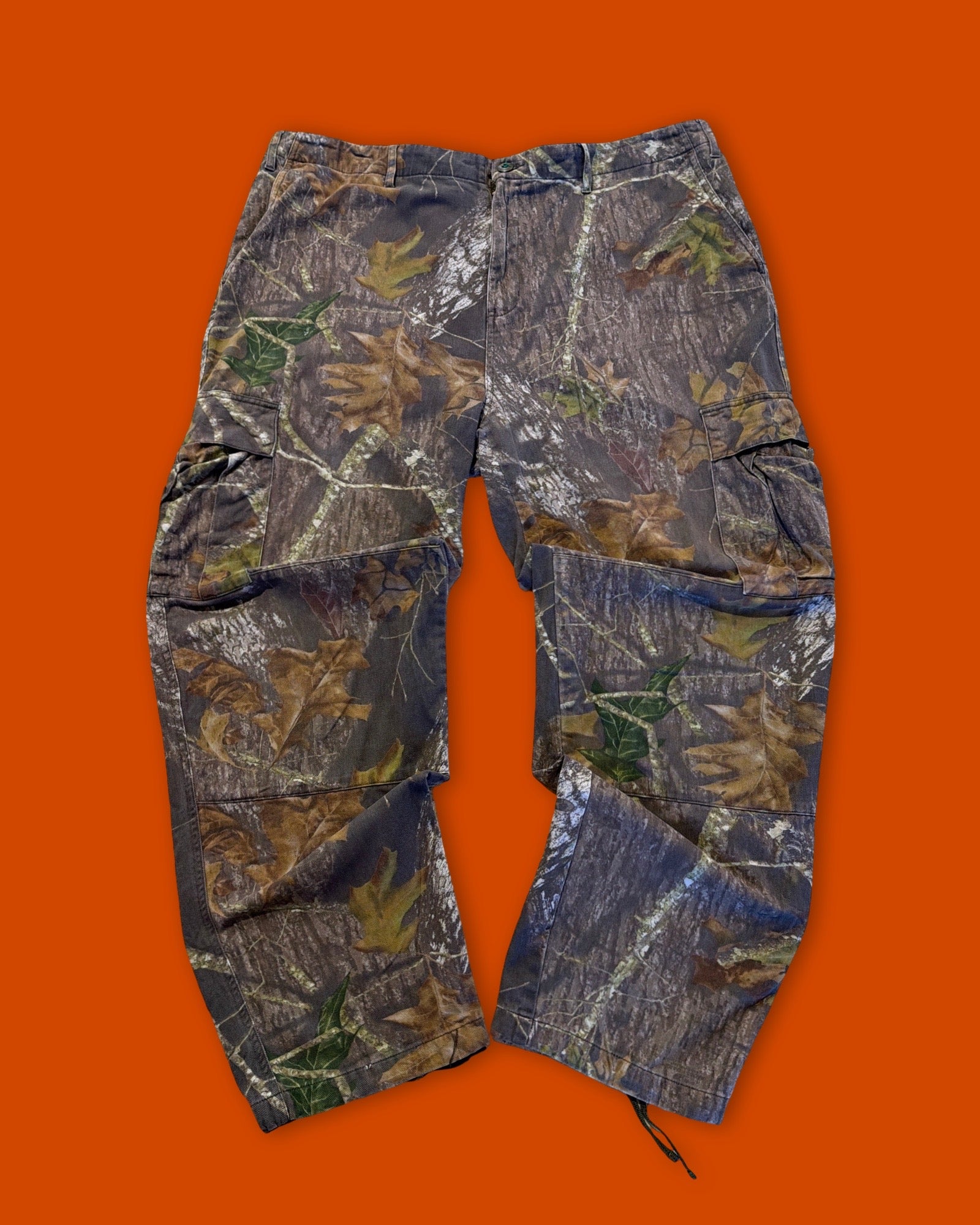 Real Tree Cargo Pants (W44/L34)*
