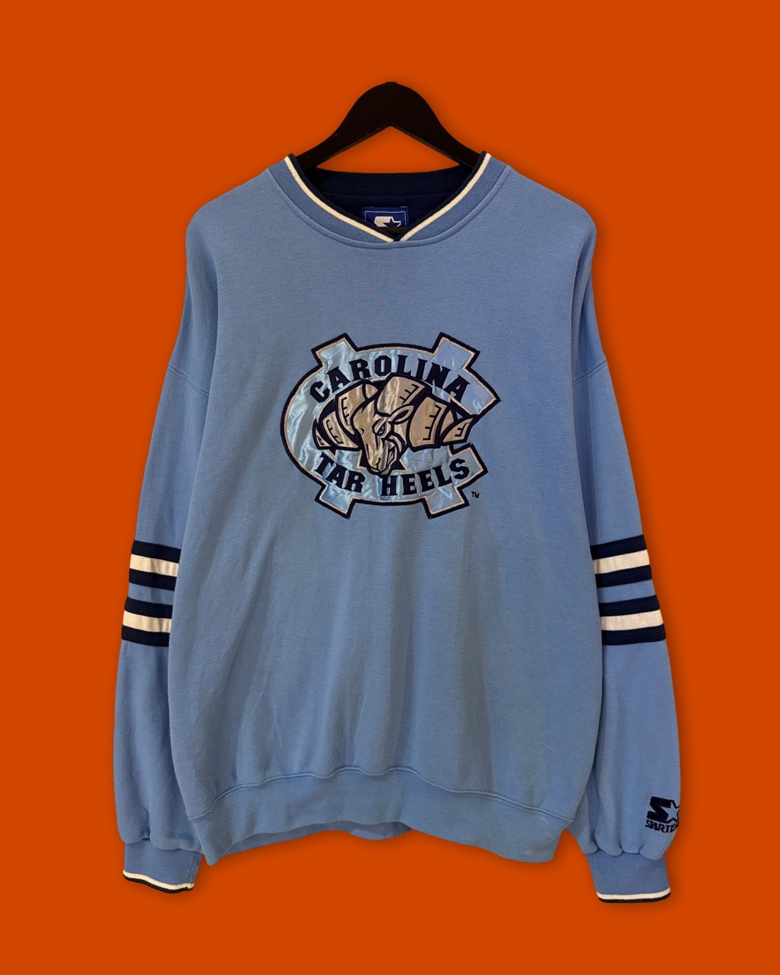 Vntg Carolina Tar Heels Sweatshirt (Large)