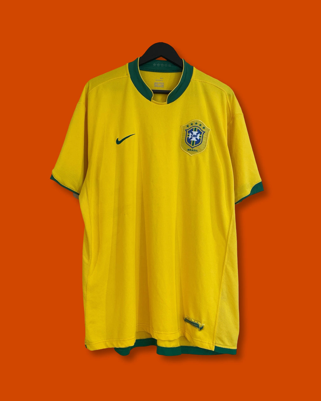2006 Nike Brazil Home Shirt (Large)*/ Pull Out