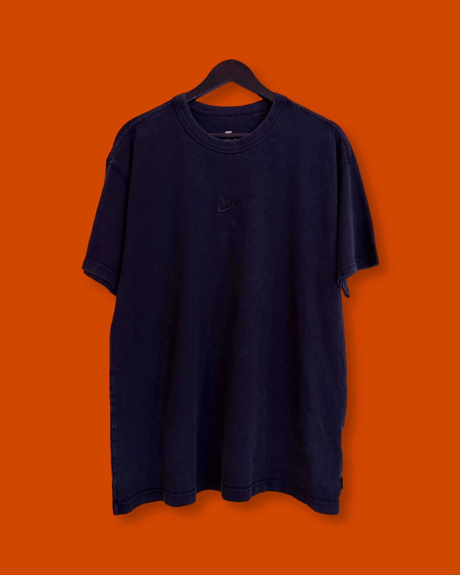 Nike Center Swoosh Tee (Medium)