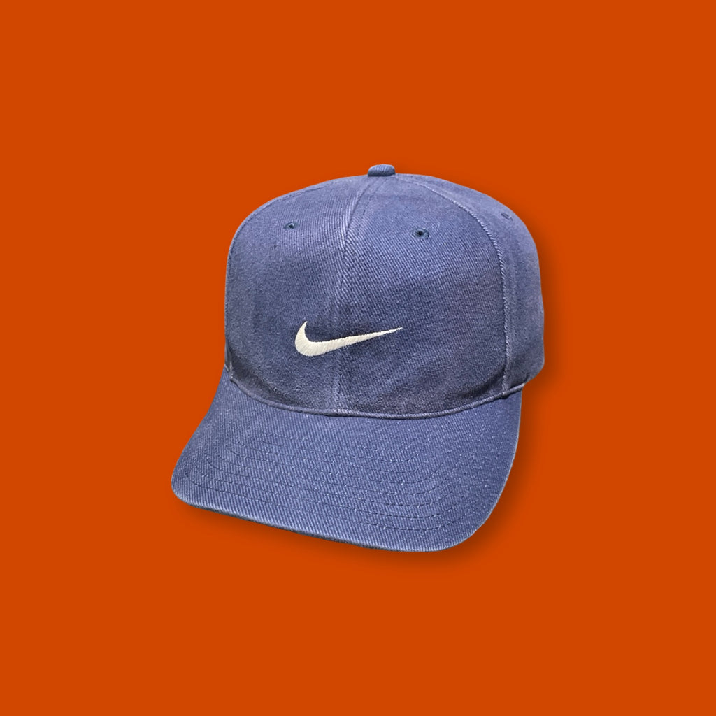 Vntg Nike Cap
