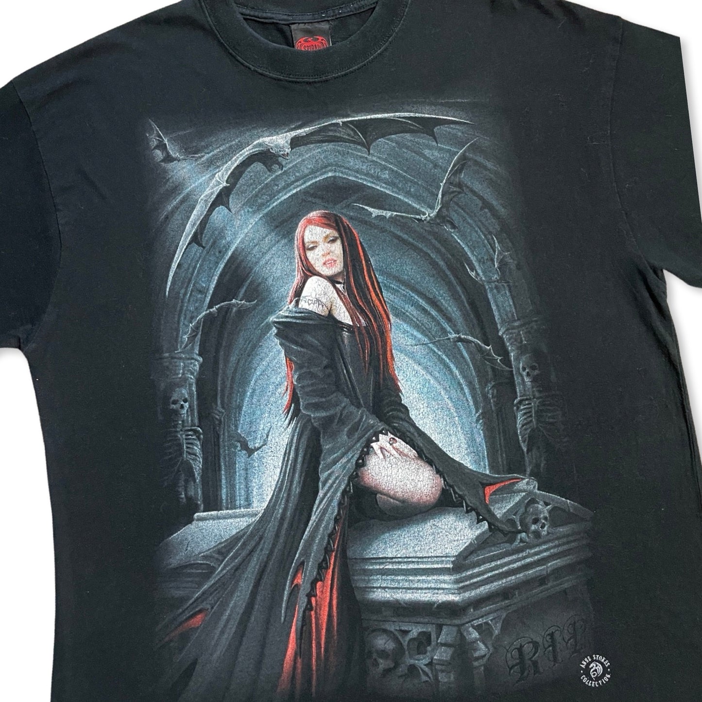 Vintage Lady Vampire Graphic Tee (Fits XL)