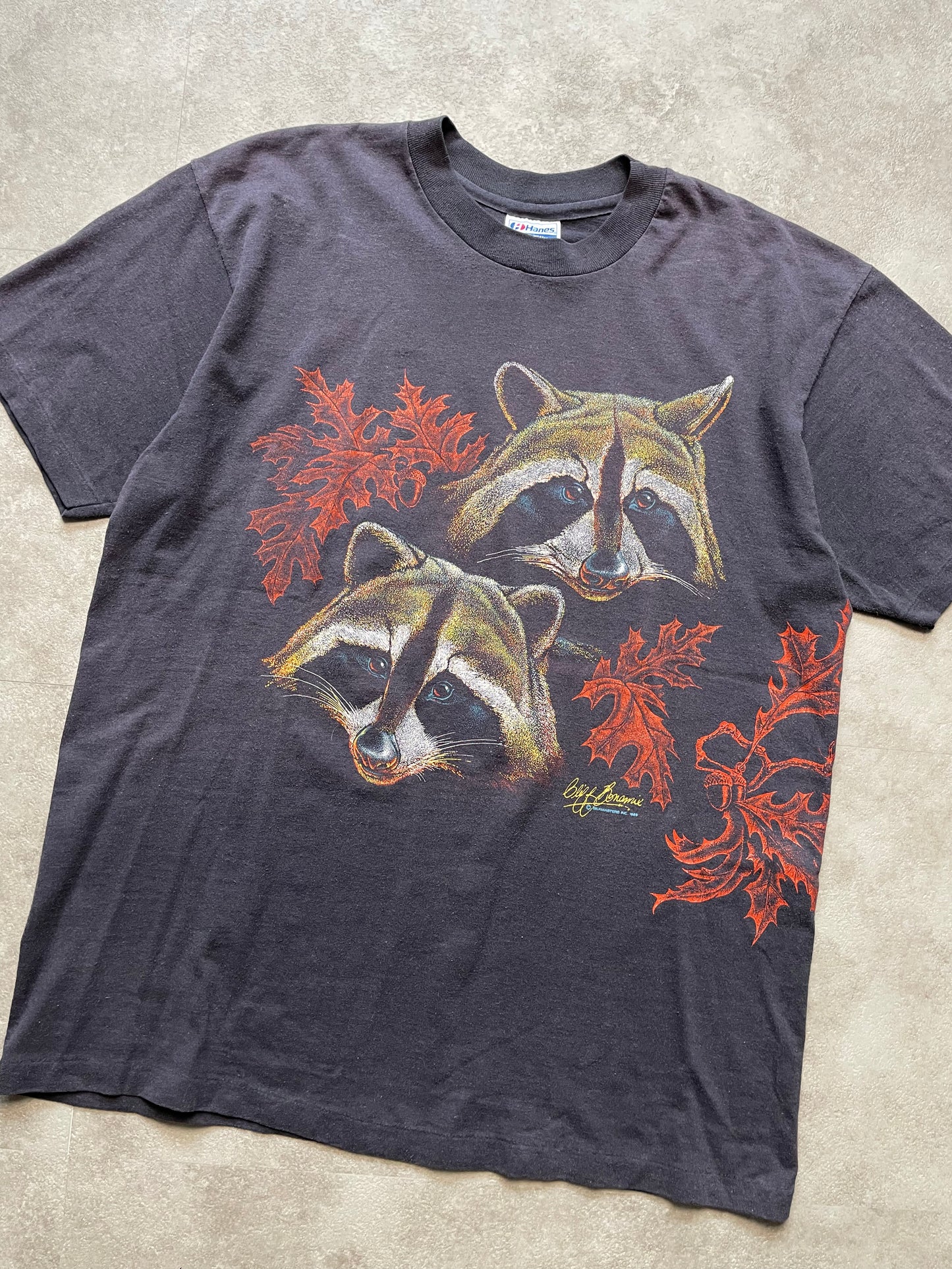 Vintage 1989 Racoon Tee (Large)