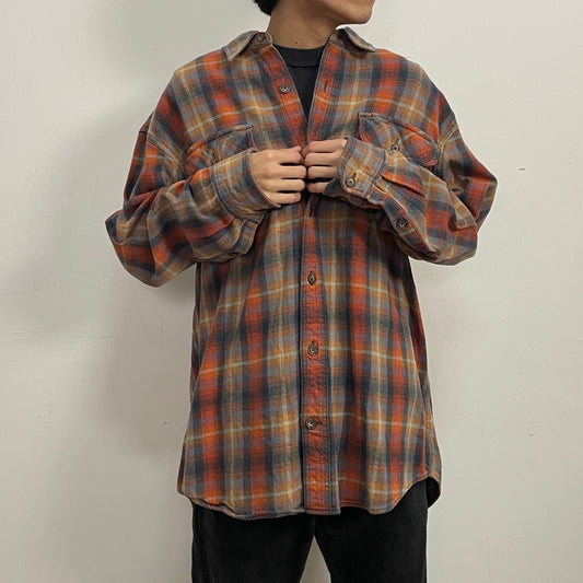 Cintage Flannel Shirt (XL)