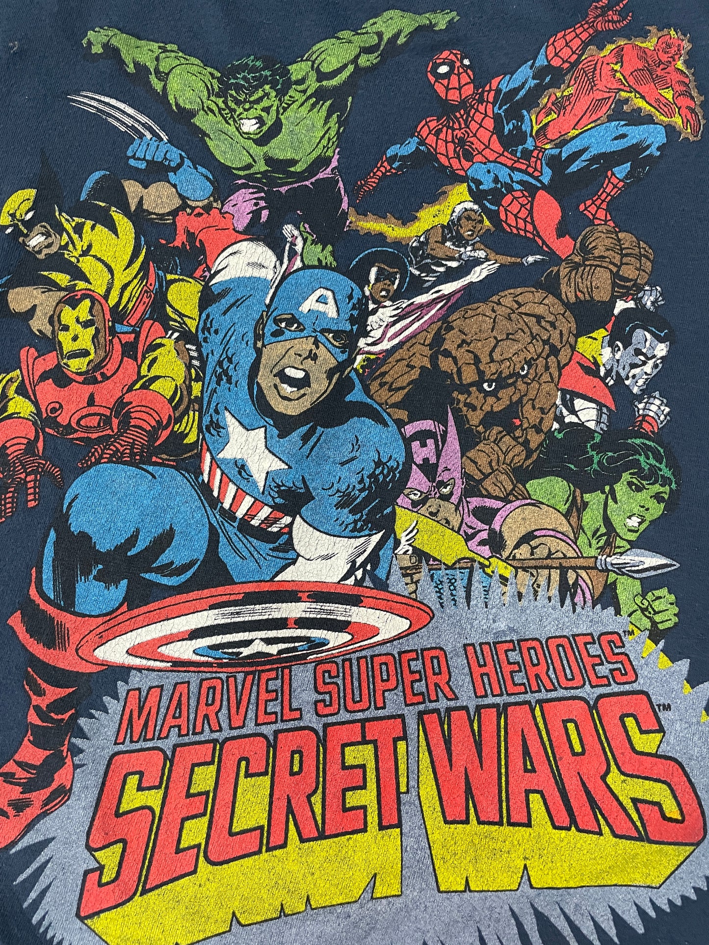 Mad Engine Marvel Avengers Secret Wars (Medium)