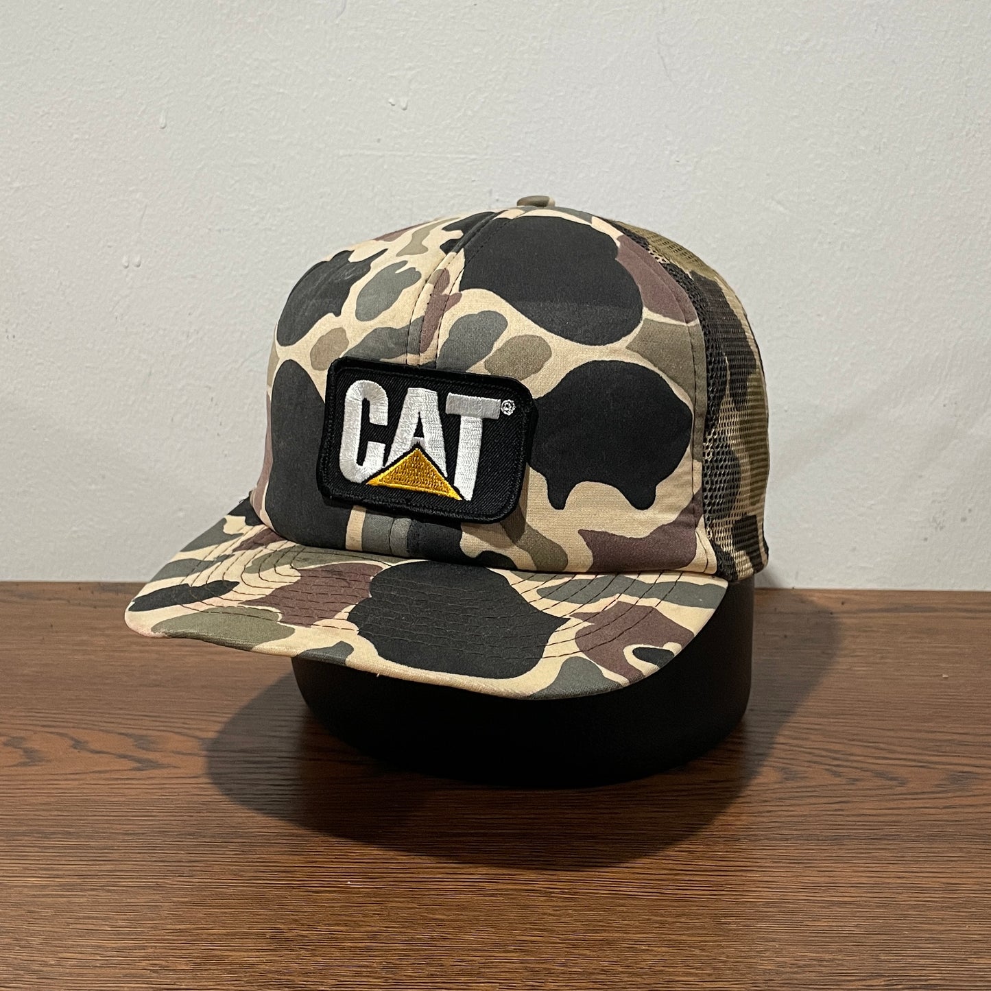 Vintage Cat Camo Snapback (small dark stain)